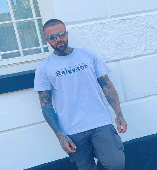 Relevant box tee grey